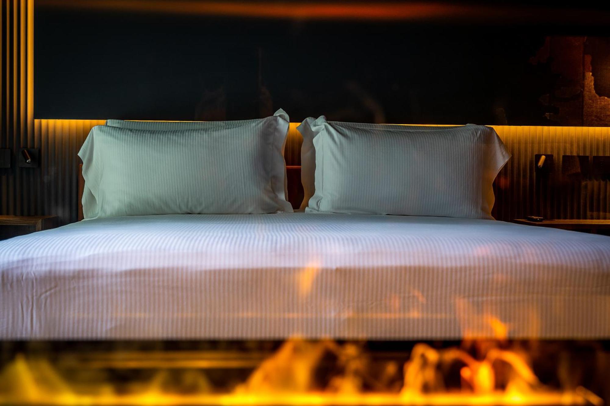 Phi Hotel Piajo Nembro Luaran gambar