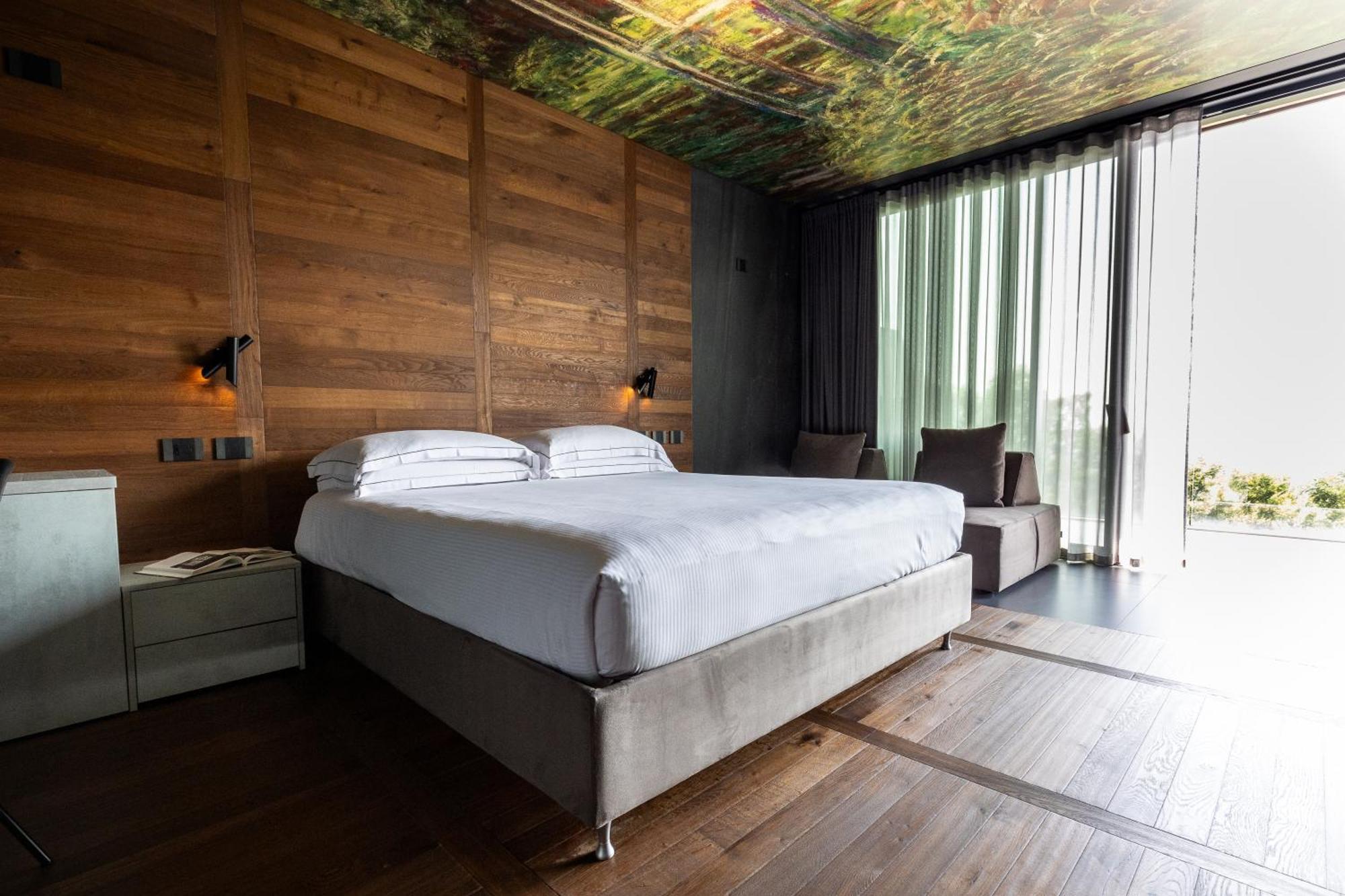 Phi Hotel Piajo Nembro Luaran gambar